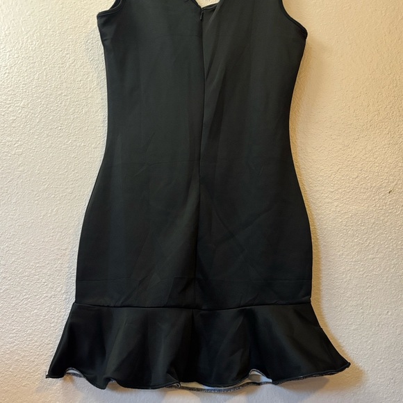 Lucky Lady Black Tight Mini Dress with Ruffled Hem, V Neckline - Picture 4 of 7